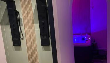 Maison avec piscine et jacuzzi proche de la rivière idéale pour un séjour détente - Foto 2