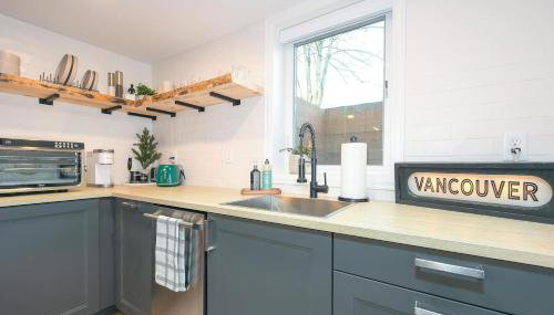 Bright & Modern Basement Apartment DT N'hood - Foto 5