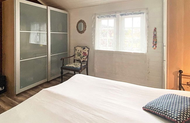 8 Person Holiday Home in Vackelsang - Photo 12