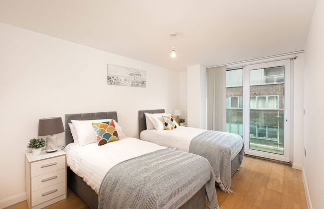 Skyvillion - Spacious 2bed W Balcony In Barnet - Foto 5