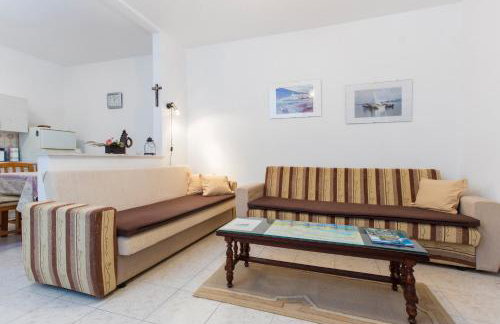 Holiday house with a parking space Kasic, Sibenik - 11079 - Photo 13