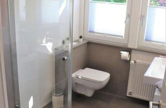 Wohnung #6 mit Balkon in ruhiger aber zentrale Lage - Stadtbus vor der Tür! - Foto 13