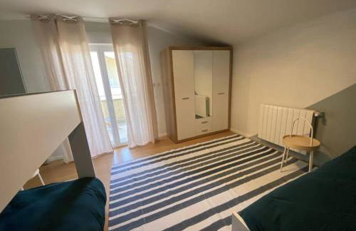 Magnifique Appart rénové Evian Duplex vue Lac 8 pers - Foto 38