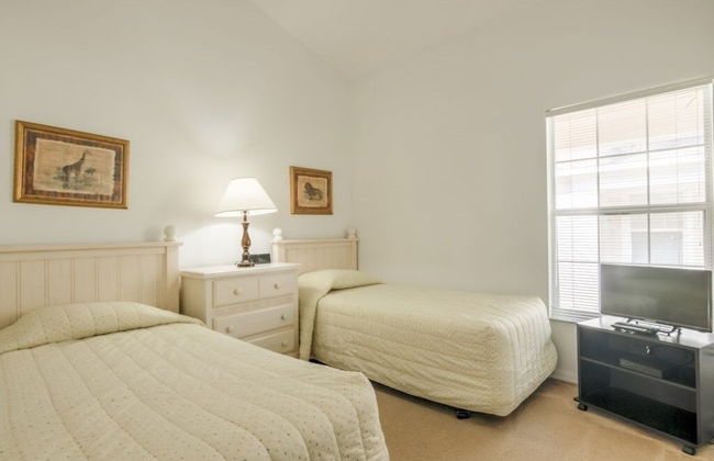 Gated Community Private Pool 3 Bedroom Home by Redawning - Foto 8