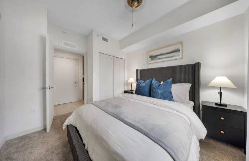 Isla Blue in DTWN 3 Min From Las Olas - Photo 23