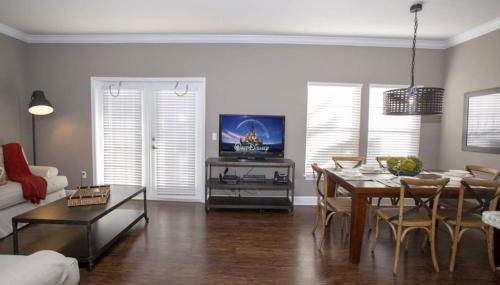 2956 Lucaya Village - Gorgeous Four Bed Condo Close to Disney Area - Foto 3