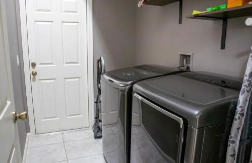 Modern Home in Palm Bay - Foto 15