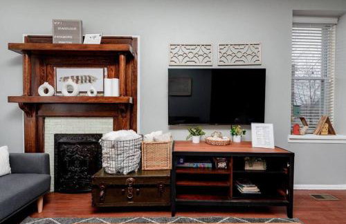 Beautiful 6BR 2 Kitchens Duplex By StayStLouis - Foto 28