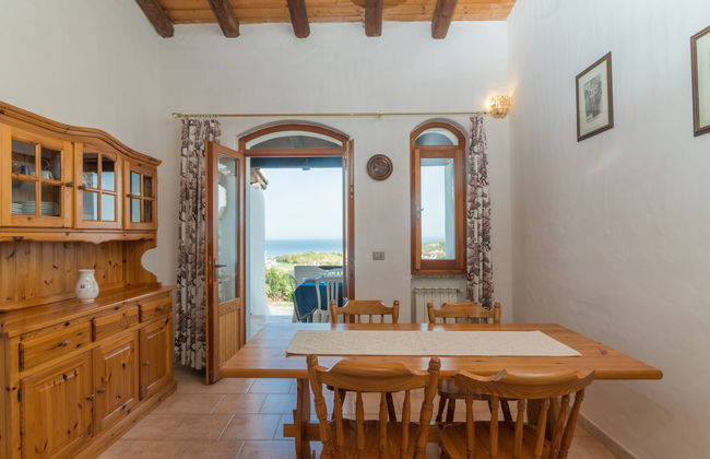 3 bedroom House in Valledoria with garden and terrace - Photo 7