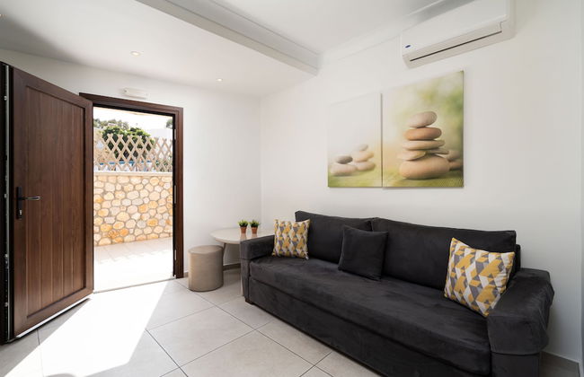 Pithos Apartments - Photo 52