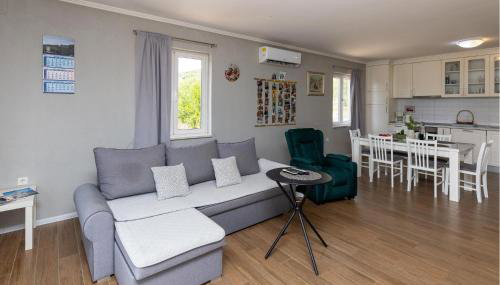 3 Bedroom Beautiful Apartment In Zaton Doli - Foto 4