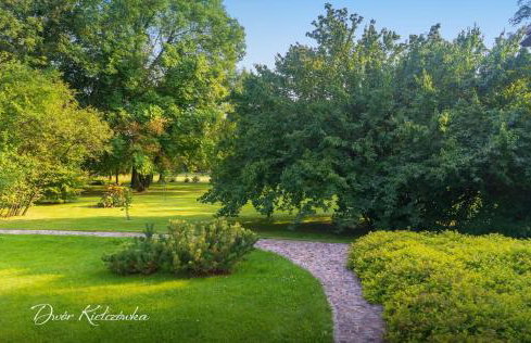 Dwór w Kiełczówce - Foto 31