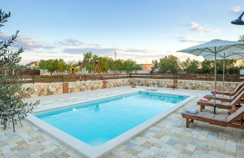 Holiday home Iva with pool - Foto 28