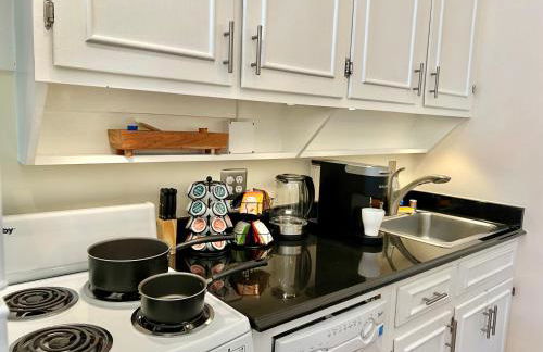 HEART of Old Town Historic 1BR 99 Walk Score - Foto 13