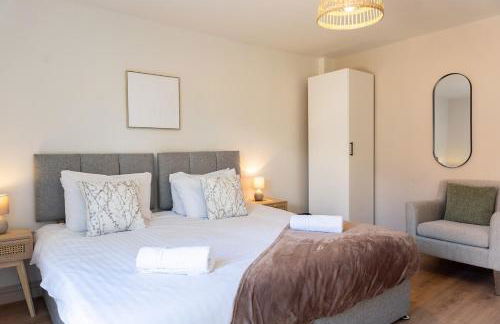 Cotswolds-Stroud-Large 9 Bed Home-Sleeps 20-Work or Leisure - Foto 61