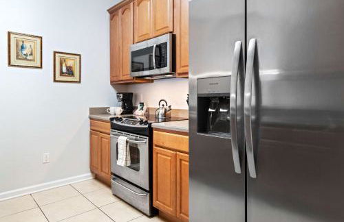 Renovated Condo by Convention Center & I-drive - Foto 18