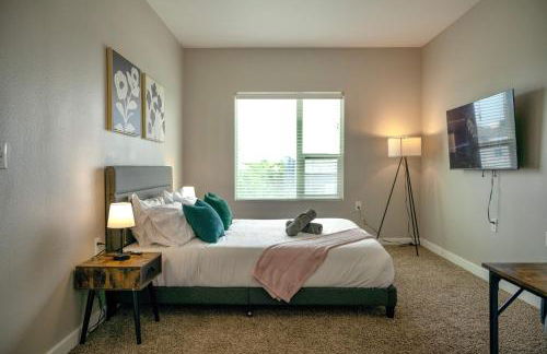 Cozy 2B Apartment with great Amenities in the Heart of Cedar Park - Photo 21