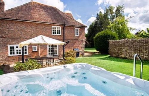 Wilksworth Caravan Park - Photo 1