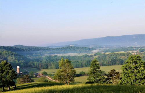 Cozy Cabin Rental and Cowboy Experience at a Tennessee Dude Ranch - Foto 18