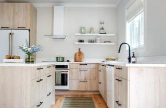 Lakeview Villa with Private Hot Tub, Firepit & Spacious Decks with Breathtaking Cliff Views - Foto 10