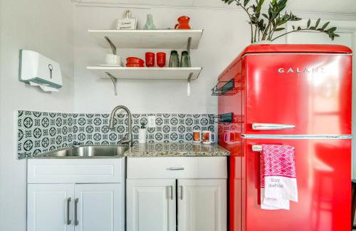 Apt 1 Mi to Riverfront in Titusville with Patio - Foto 7