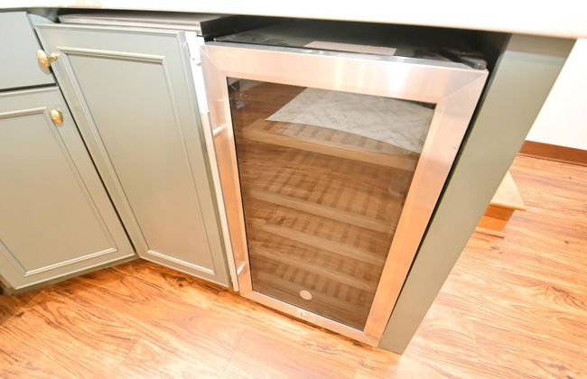 Updated Bungalow Steps to Notre Dame 410 - Foto 15