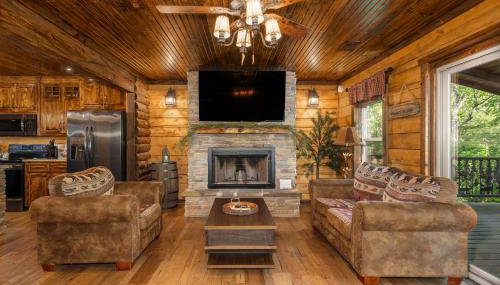 River Lodge Escape with Hot Tub - Foto 3