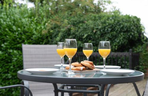 Spacious 5-bedroom home perfect for large groups - Foto 14