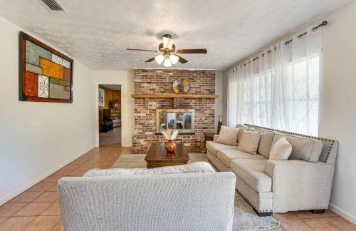 Hike and Fish! Wooded Family Getaway in Interlachen - Foto 6