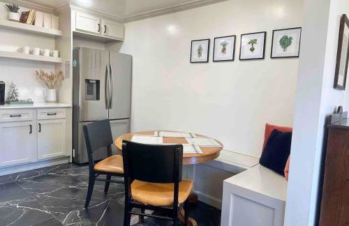 Campus Cottage Kng Bed! Walk To Uco And Downtown - Foto 24