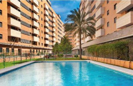 Keywise Perfect location next to María Zambrano STATION, central , beach ,pool and free Parking - Foto 40