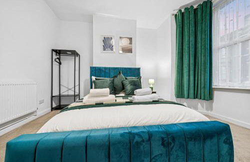 Lawrence Ave 4BD-2Storey House Fast Wifi Families & Leisure By AltoLuxo Short Lets & Serviced Accommodation With Free WiFi & Parking - Foto 20