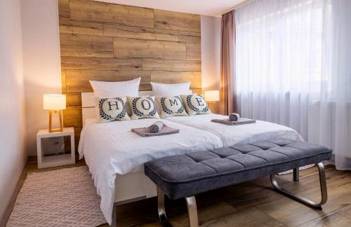 Gelbe Koffer - Große Design-Maisonette in Schiffweiler - Nähe See & Wald - 2 Parkplätze - Self-Check-in - bis 6 Pers - Foto 13