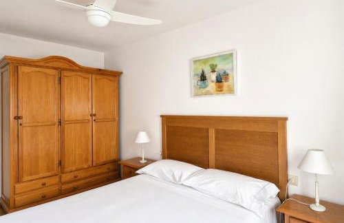 Apartamentos Bajel - Photo 14