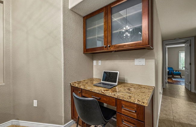 Luxury Lookout Canyon 5 Bdrm Stunner W/htd Pool! - Foto 25