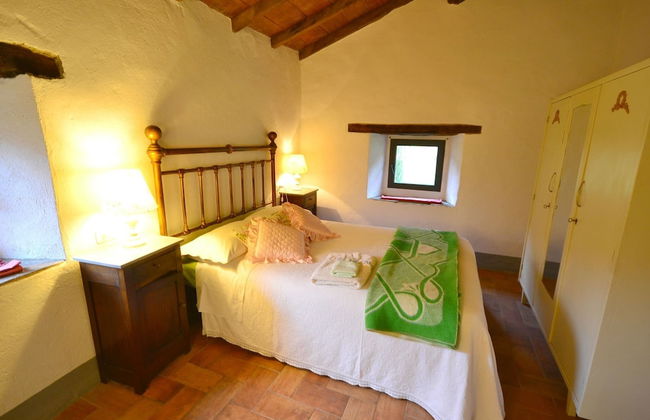 Tuscan Charm With Pool & Views - Foto 9