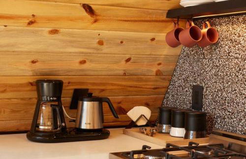 Modern A-frame w/ hot tub + view - Foto 17