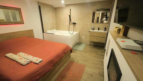 Love Room, studio Woody Spa , Balnéo - Foto 3