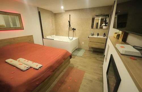 Love Room, studio Woody Spa , Balnéo - Foto 3