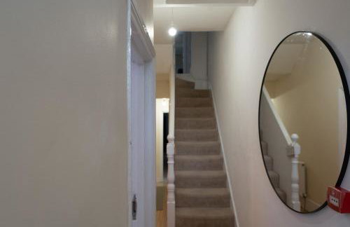 HARU RESIDENCE, Close to Tower Bridge, 6 bed House can sleep up to 16 peo - Foto 25