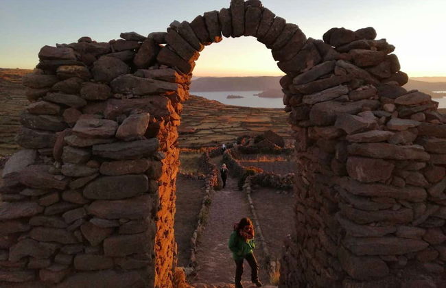 Uros, Taquile and Amantani Islands 2 Day Trip - Foto 2