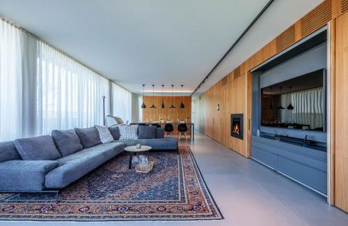 LUXURY VILLA RUBIN with Jacuzzi POOL GYM & SPA near Venice and Padua - Photo 4