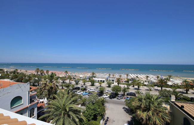 Apartment 30 Meters From the sea With 6 Beds With Full sea View - Foto 1