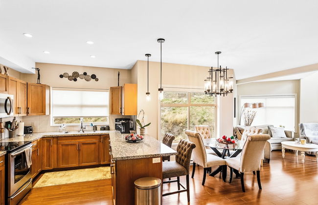 Top Floor Lake View Condo at Copper Sky - Photo 12