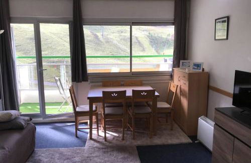 Le Skidoux 2*, au pied des pistes, vue montagne - Foto 3