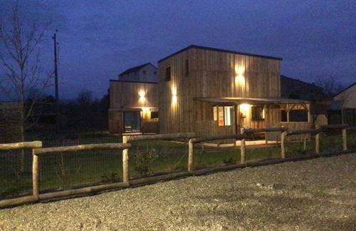 CHALET CINEMA - Climatisé- Les Belles Ouvrières - Photo 11