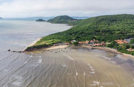 Casa com piscina em condomínio na Rasa - Foto 16
