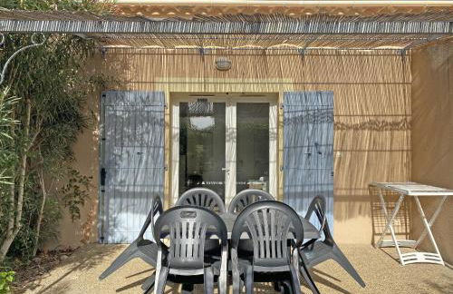 pleasant gîte, with collective heated swimming pool, in the heart of the alpilles in mouriès, 4/6 people. - Foto 1