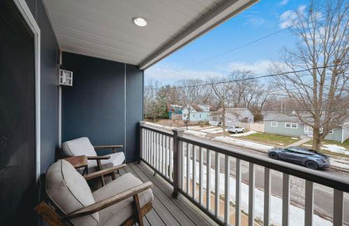 962 Townhouse 3BR Near Downtown Beaches and Wineries - Photo 11