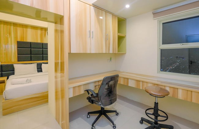 Strategic 2BR Apartment with Workspace @ Season City - Photo 12